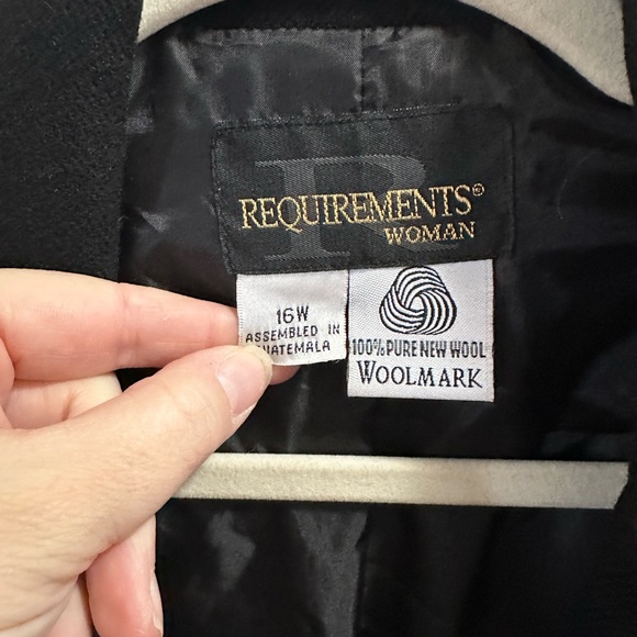 Requirements vintage wool black blazer - Picture 2 of 3